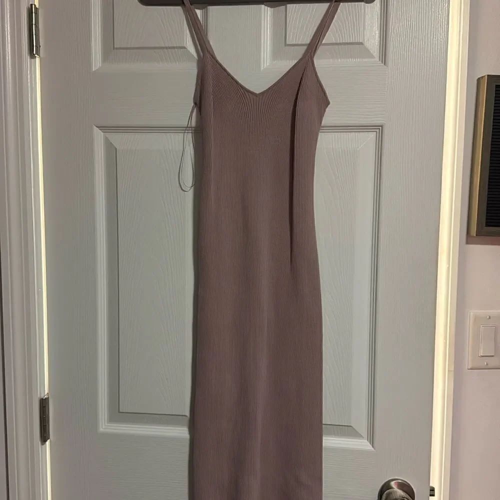 525 BRAND NEW - Ribbed Dress - Tight Spaghetti Strap Dress - NWT - Size XS